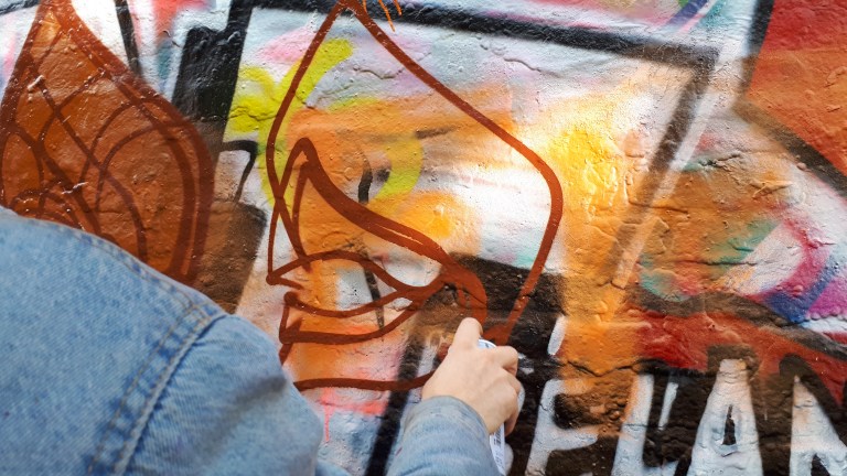 Rick Molyneux van Wallin' vzw graffiti street art Gent