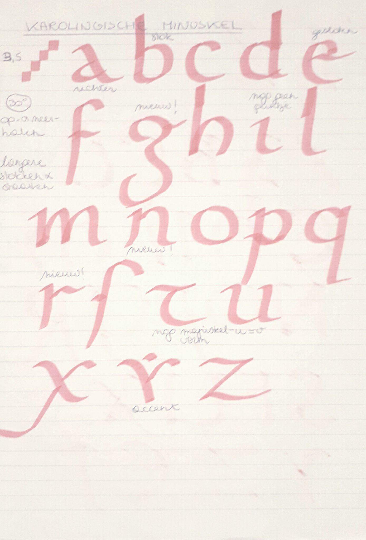 Karolingische Minuskel kalligrafie hand lettering handschrift typografie